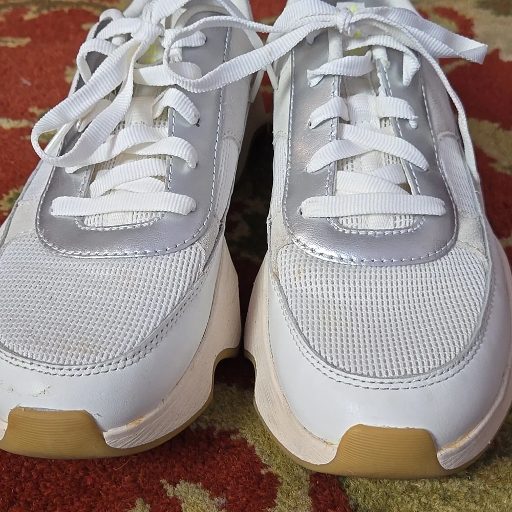 Sorel Kinetic Impact Wonder Lace PINK + WHITE running Shoes - Picture 6 of 8